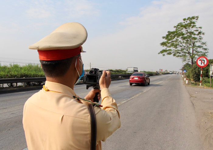 Cảnh sát Giao thông ra quân cao điểm bảo đảm trật tự an toàn giao thông 